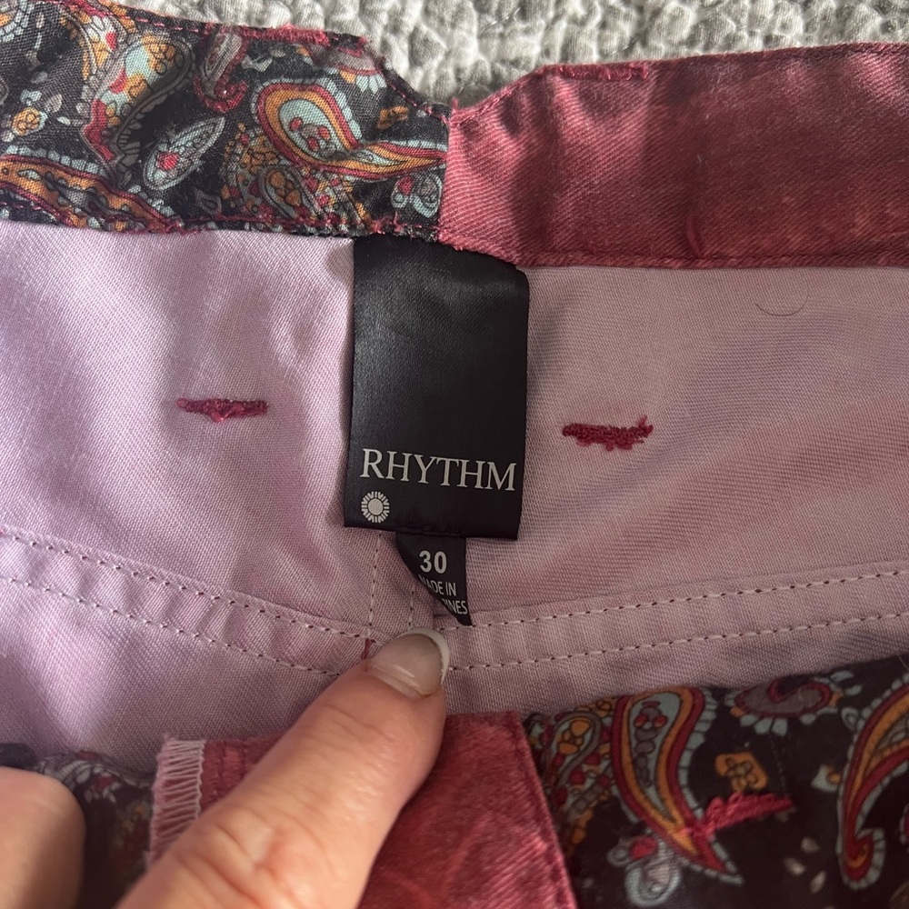 Five pairs of men’s shorts, size 30 waist
